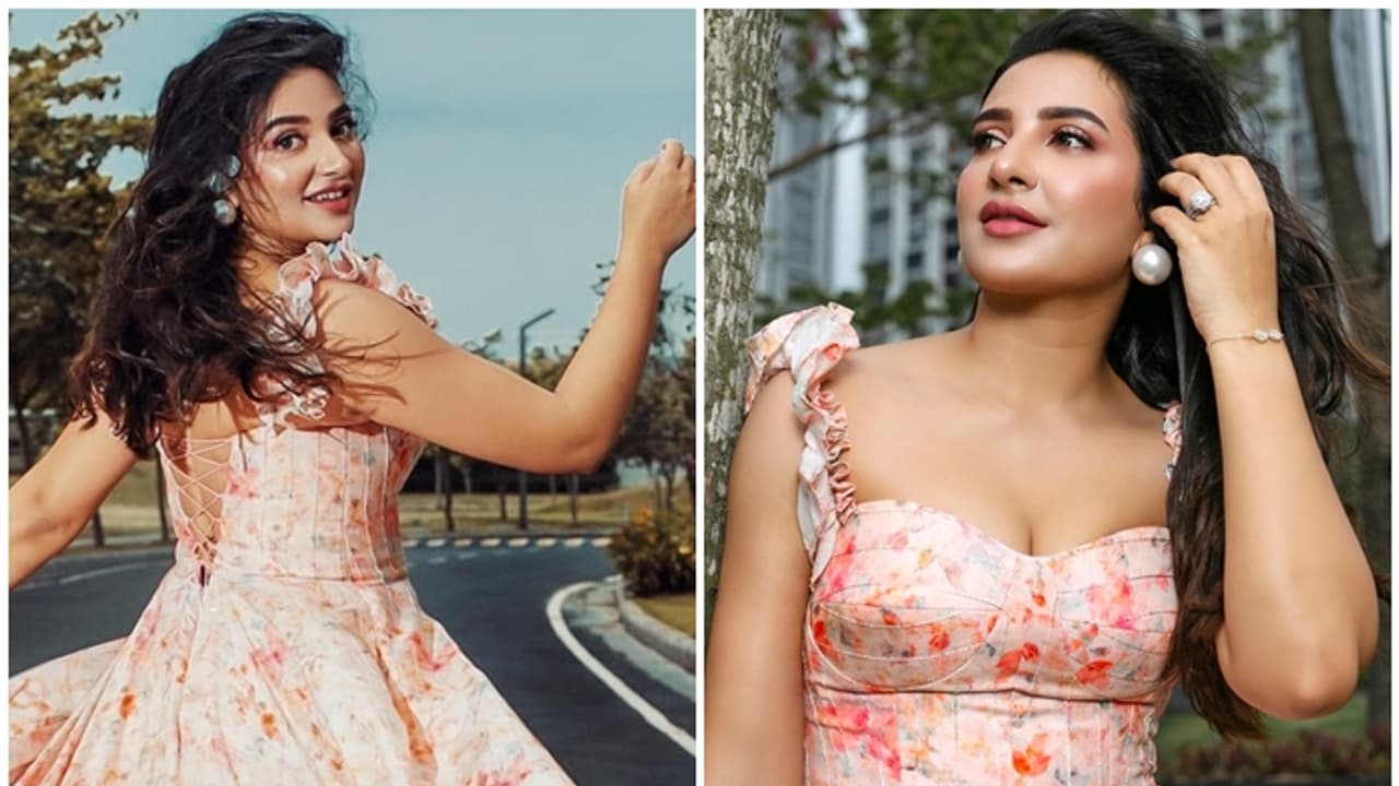 Subhasree_Ganguly Subhasree_Ganguly